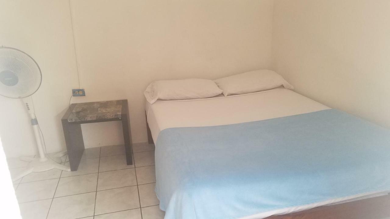 Luna International Hostel Estelí Dış mekan fotoğraf